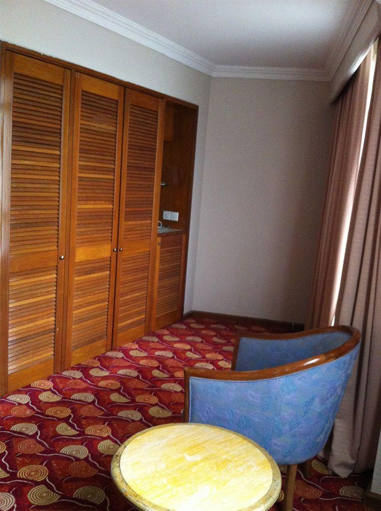 Kingwood Hotel Kuching Eksteriør billede